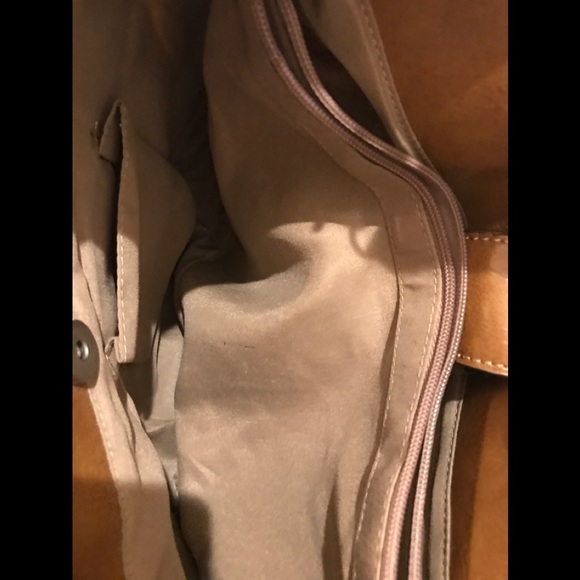 NEW 2toned RELIC by FOSSIL CROSSBODY Purse - Picture 8 of 8